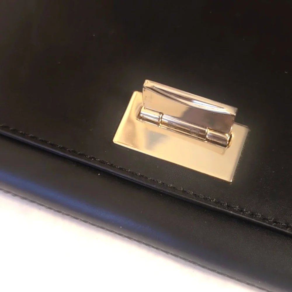 Kate Spade Madison Small Flap Crossbody Bag - Black Saffiano Leather